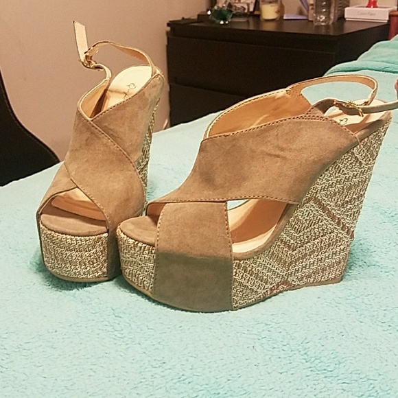 Qupid Shoes - Wedges